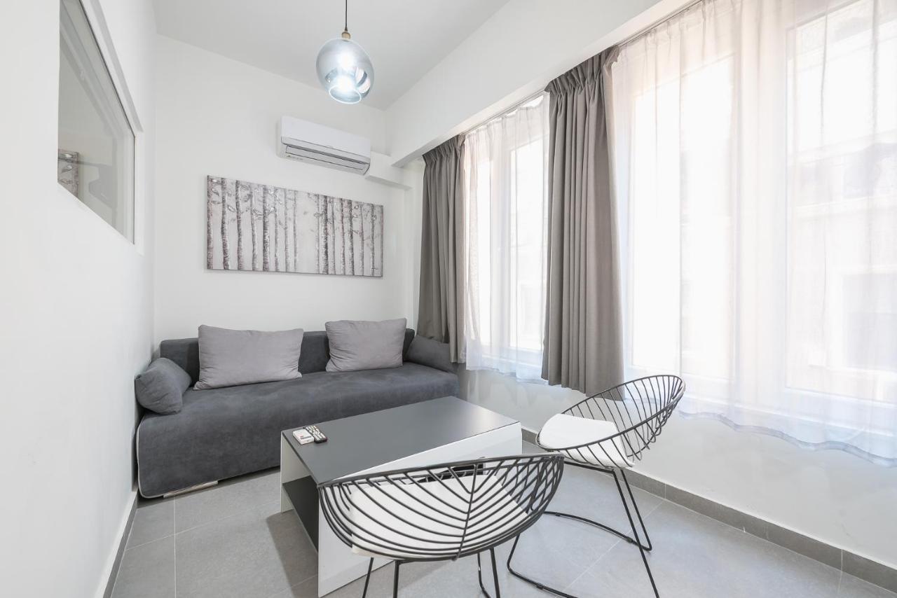 Iguana Gold Luxury Suites 2 Atena Exterior foto